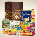 Cesta de Natal Magia com panettone e itens natalinos para empresas