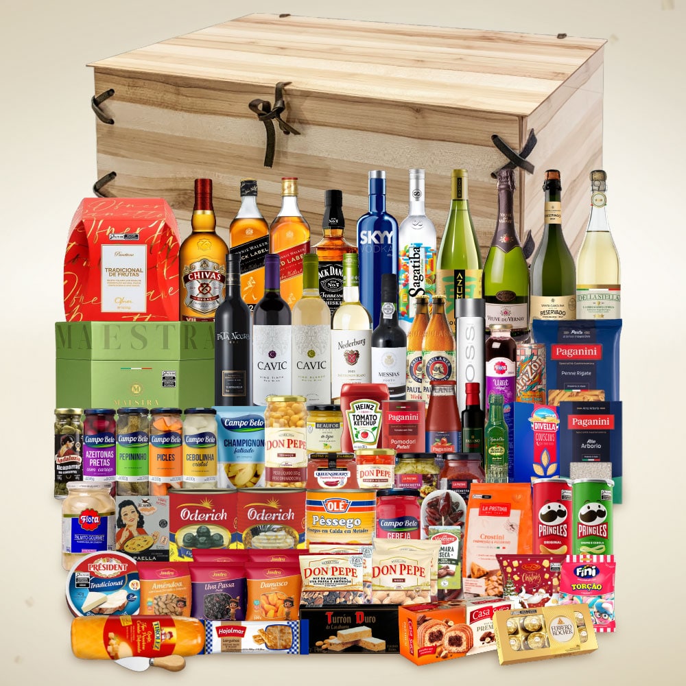 Cesta de Natal Premium 2 em baú de madeira com 2 panettones e itens natalinos para empresas