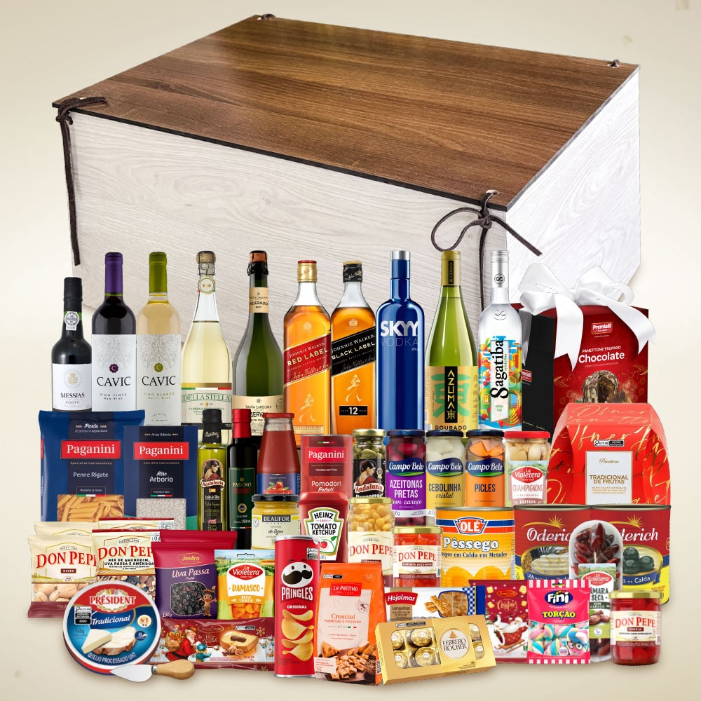 Cesta de Natal Premium 4 em baú de madeira com 2 panettones e itens natalinos para empresas