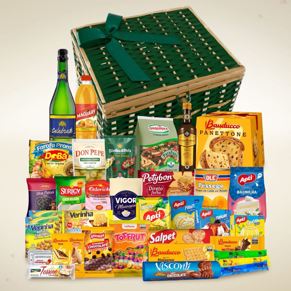 Cesta de Natal Premium 9 em caixa de vime com panettone Bauducco e itens natalinos para empresas