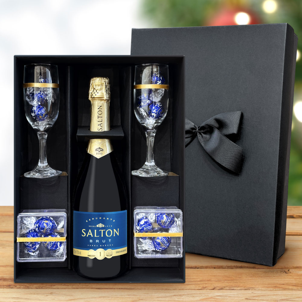 Kit de Natal com espumante Salton Brut, 2 taças e bombons Lindt